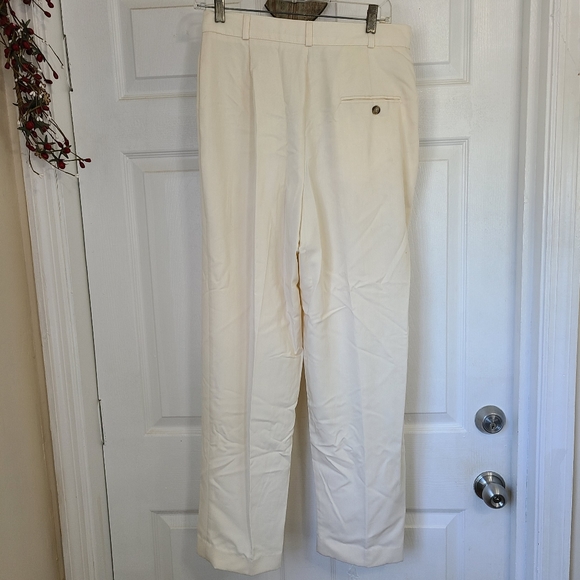 TEHAMA by Nancy Haley Woman's White Trousers, Size: 10 Color: White - Picture 10 of 13